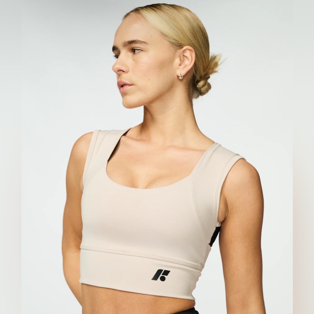 Forme Power Posture Bra in Ecru Sz M